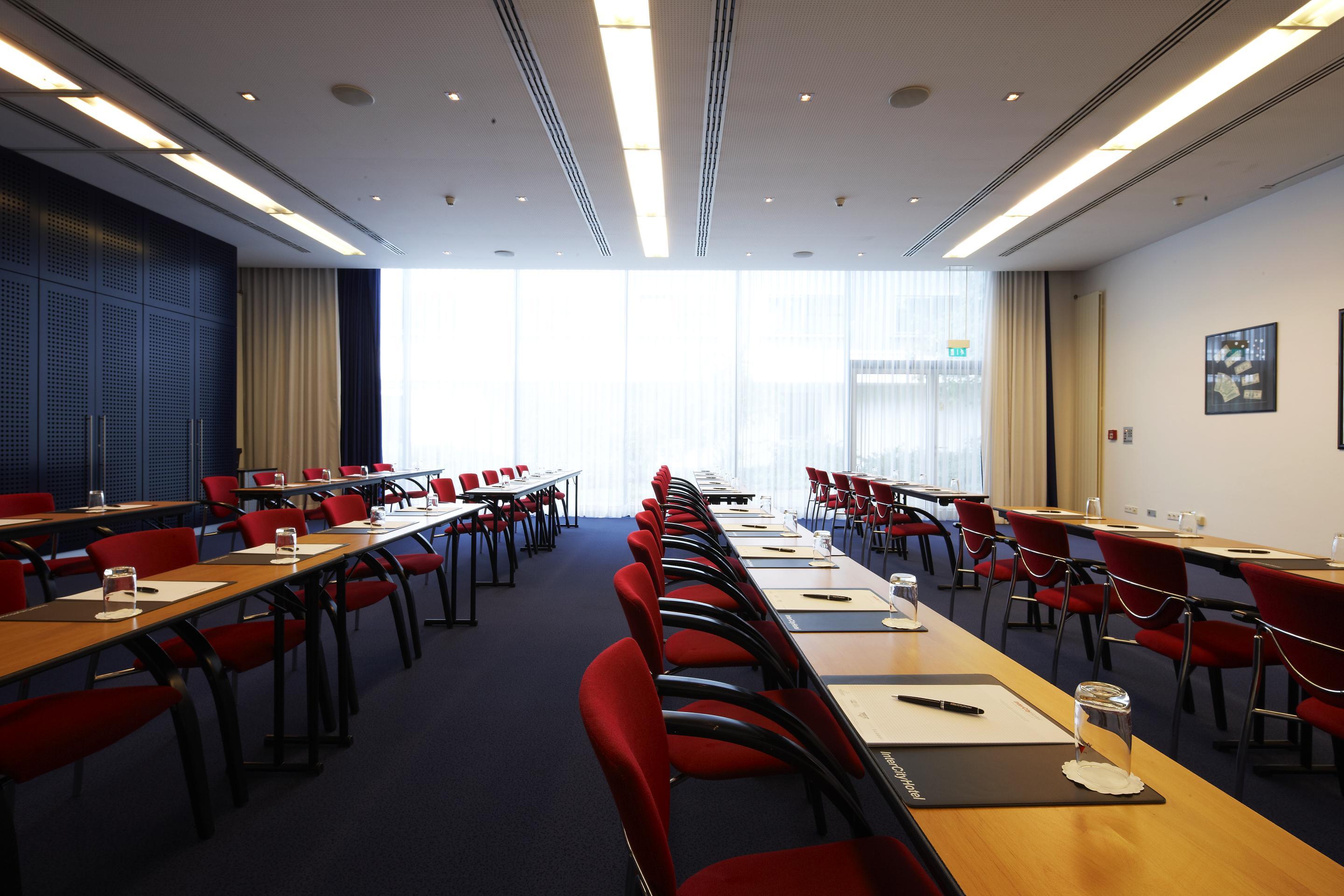 Intercityhotel Frankfurt Airport Hotel