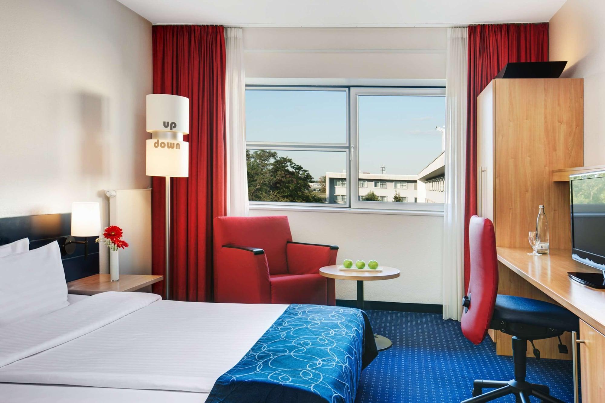 Intercityhotel Frankfurt Airport 4* Frankfurt am Main